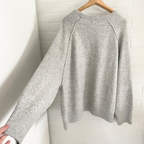 ASOS curve Knit Sweater Lagenlook Minimalist raw stitches Light gray Sz 24 - Picture 10 of 11